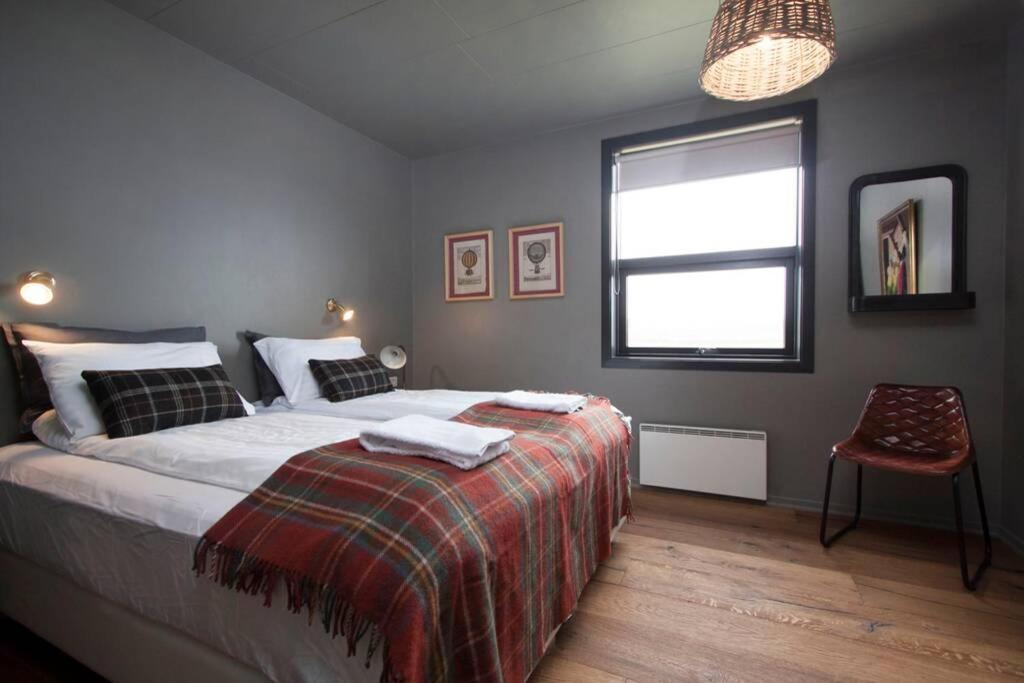 Ljarskogar Lodge Hjartharholtskirkja Exteriör bild
